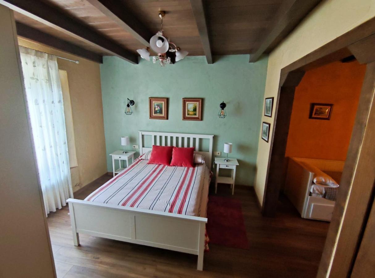 Casa Rural Oliver Y Nadia Rodilana Eksteriør bilde