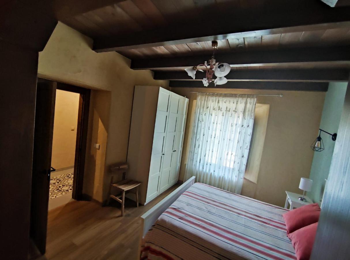Casa Rural Oliver Y Nadia Rodilana Eksteriør bilde